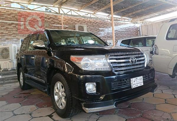 Toyota for sale in Iraq